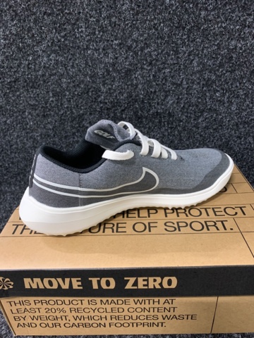 1077325-2 Golf shoe Nike Victory G Lite NN p.7,5