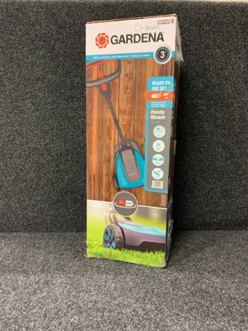 1076807-3 Lawnmower Gardena HandyMower 22/18V P4A complete (2.5Ah battery + standard charger)