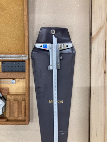 1076277-7 Assortment of measuring instruments