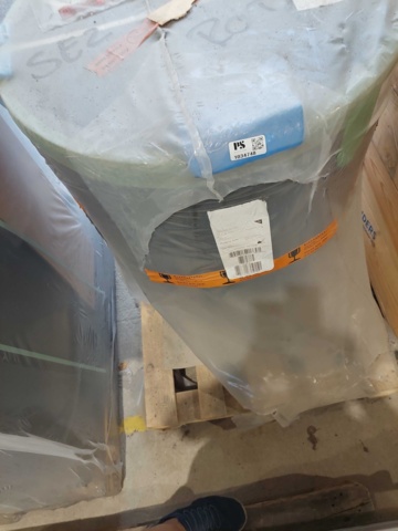 1034748-1 Casting vessel