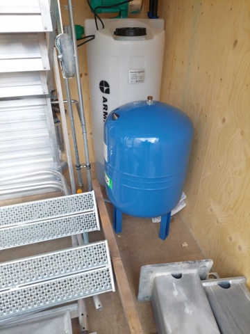 1034805-13 Container 10 feet with coolant cooler on the roof