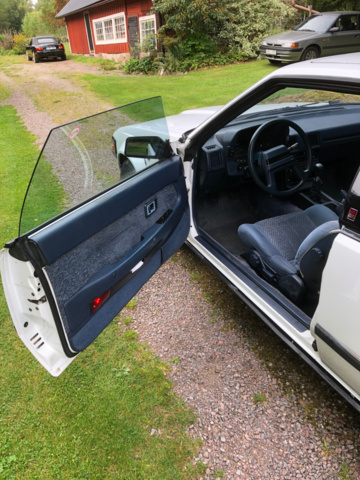 1077569-9 Toyota Celica Supra 2.8 -1986