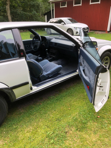1077569-10 Toyota Celica Supra 2.8 -1986