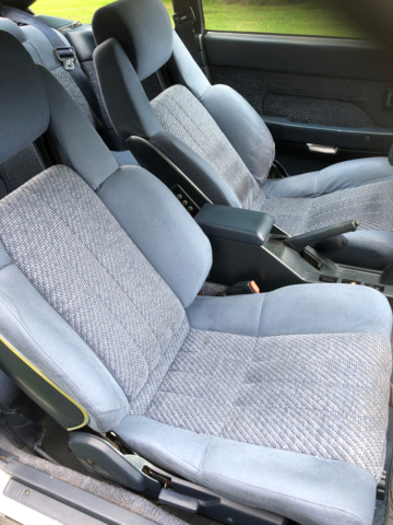 1077569-21 Toyota Celica Supra 2.8 -1986