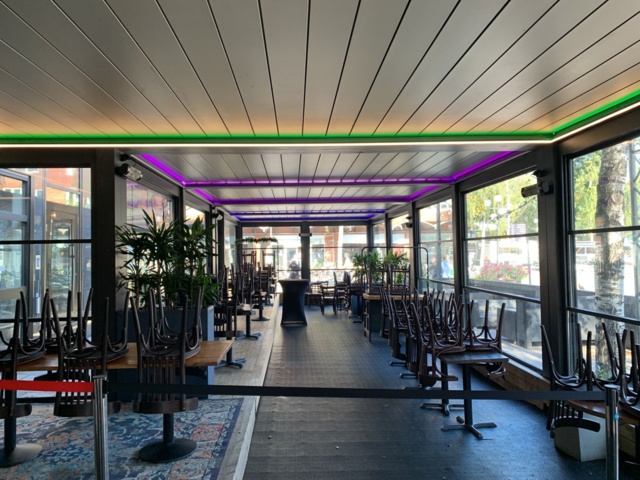 781085-6 Outdoor seating (glazing with openable windows and roof) -2022