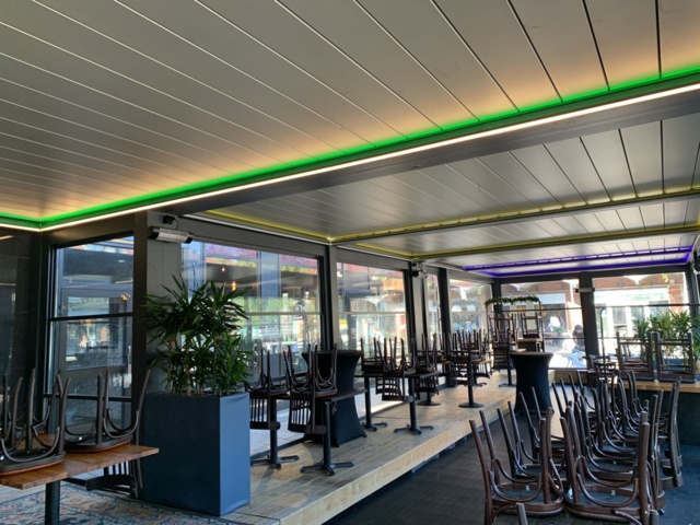 781085-7 Outdoor seating (glazing with openable windows and roof) -2022