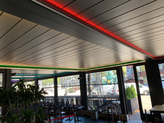 781085-9 Outdoor seating (glazing with openable windows and roof) -2022