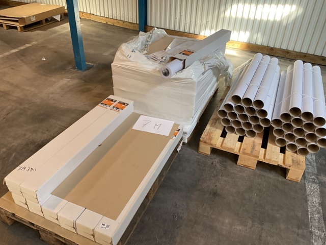 1061198-1 Printer paper on a roll and cardboard tube