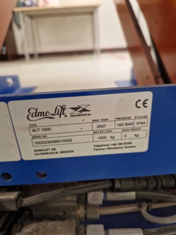 1035074-7 Edmo Lift Workbench