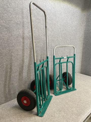 1060164-3 2 pcs Pirror with lowerable handle