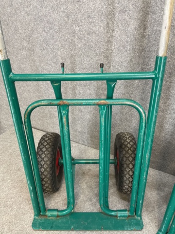 1060164-7 2 pcs Pirror with lowerable handle