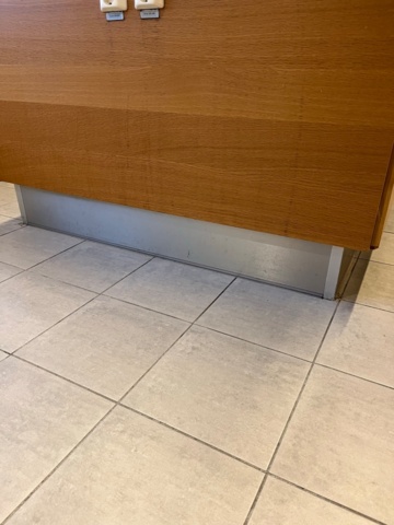 1077771-4 Built-in kitchen island