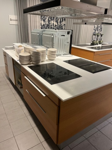 1048201-2 Built-in kitchen island, longer