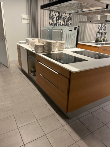 1048201-8 Built-in kitchen island, longer