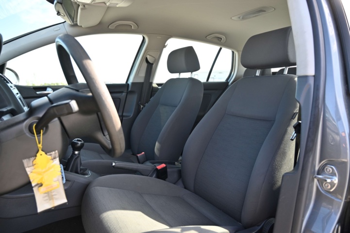 1031401-25 Volkswagen Golf 5-doors 1.6 - 2006