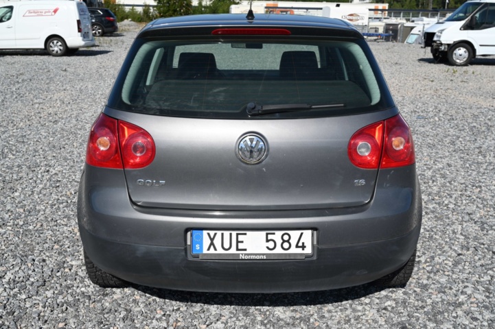 1031401-4 Volkswagen Golf 5-doors 1.6 - 2006