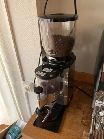 1061260-6 Coffee grinder Coffi Queen