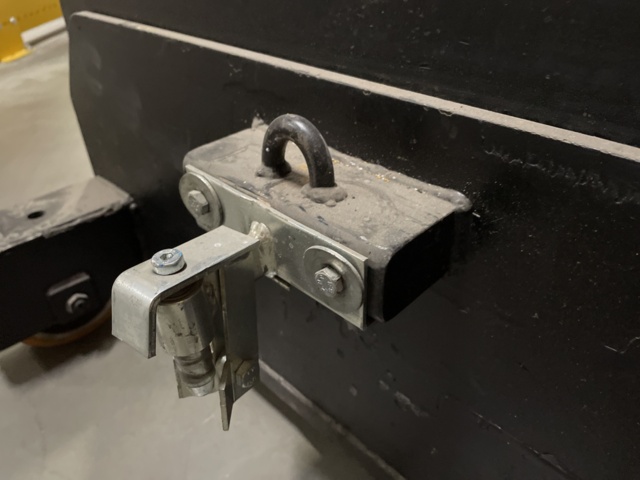 998717-15 Mitsubishi Train