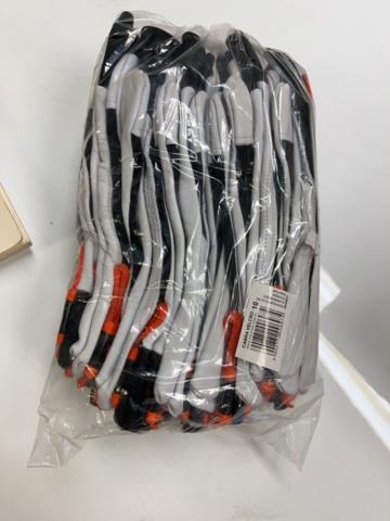 1060805-3 Collection of newly packaged assembly gloves