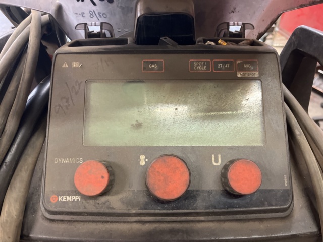 1060772-8 Kemppi 253R Mig-Welder