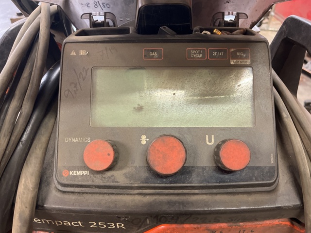 1060772-9 Kemppi 253R Mig-Welder