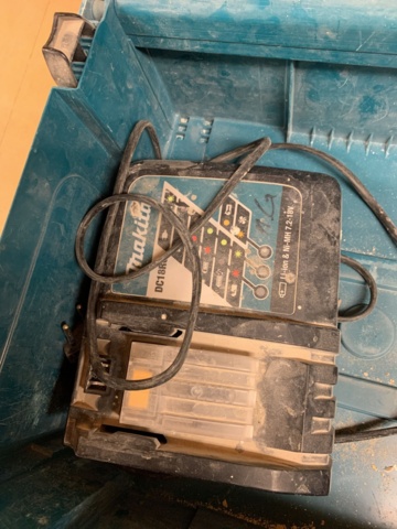 993061-4 Screwdriver Makita DDF456