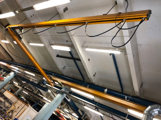 1078192-2 Demag 500kg siltanosturi