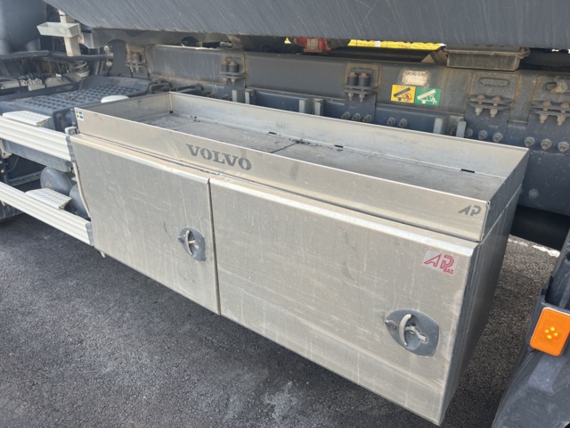 1050262-14 Volvo Trucks FM 12.8 I-Shift -2018