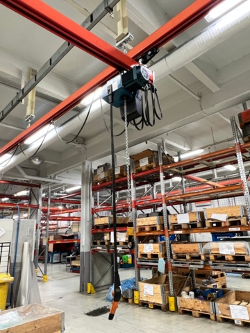 1078194-4 Demag 500kg siltanosturi