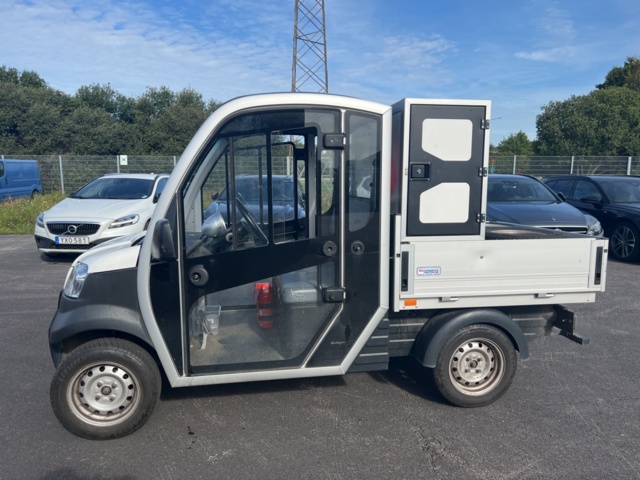 1050267-2 Electric vehicle Garia Utility U21 -2016