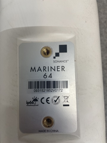 1060202-10 Mariner 64 speakers with bracket