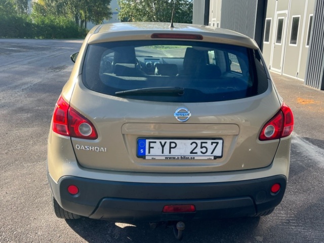 1078260-5 Nissan Qashqai 2.0 2WD - 2007