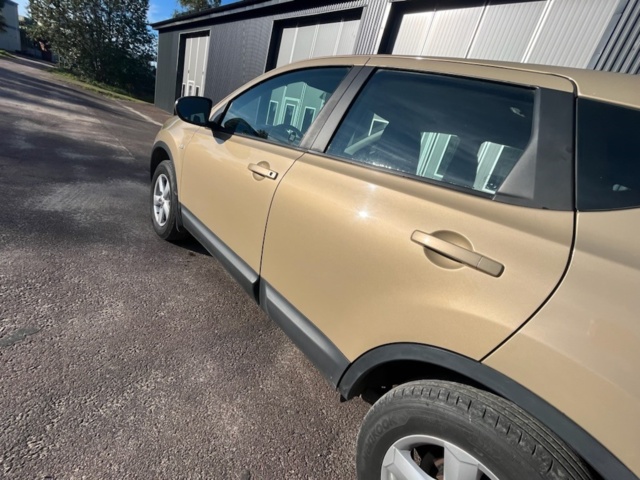 1078260-8 Nissan Qashqai 2.0 2WD - 2007