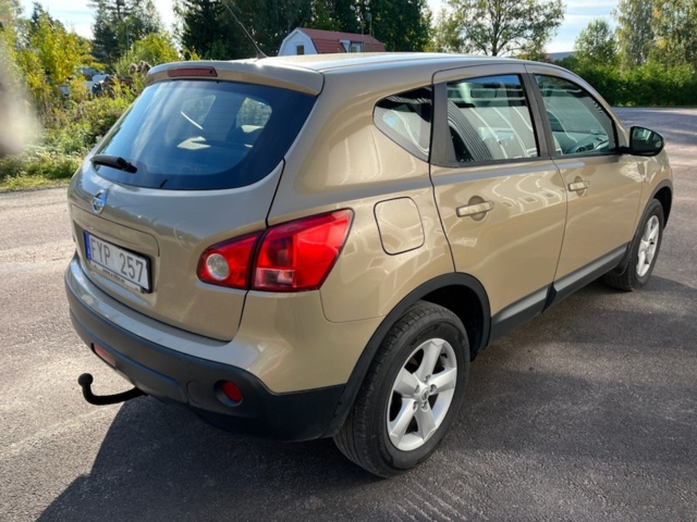1078260-6 Nissan Qashqai 2.0 2WD - 2007