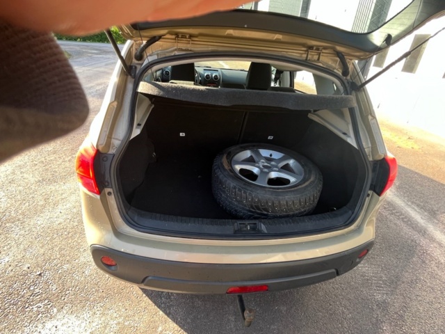 1078260-17 Nissan Qashqai 2.0 2WD - 2007