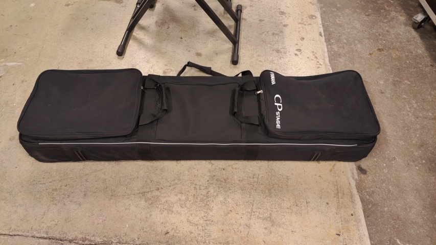 1048160-6 Piano, Yamaha CP4