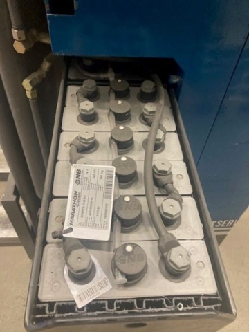 1078237-5 Stacker Atlet AJN/160SDTFvS630