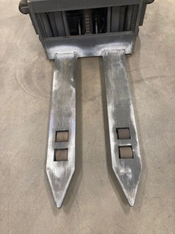 1078237-8 Stacker Atlet AJN/160SDTFvS630