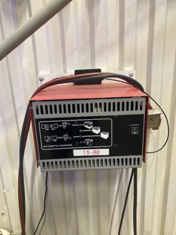 1078237-11 Stacker Atlet AJN/160SDTFvS630