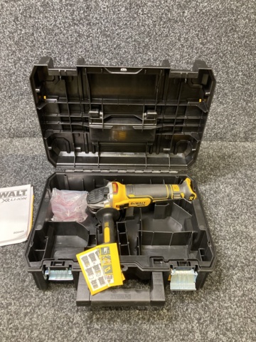 1079306-2 Angle Grinder DEWALT DCG405NT