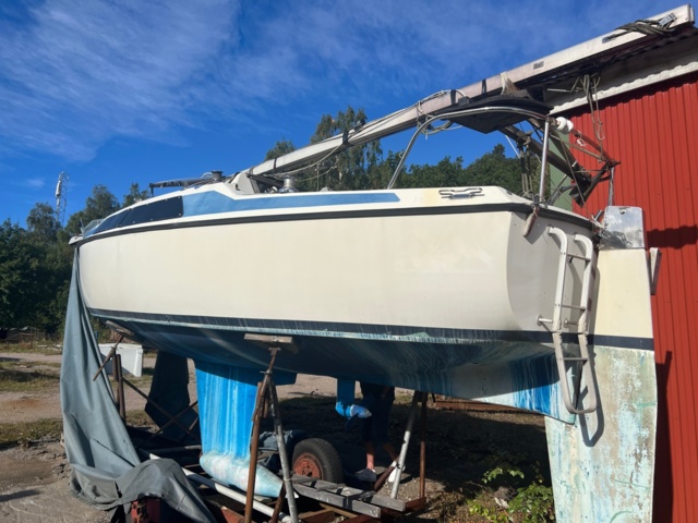 524476-15 Sailboat Maxi 77 Rep. object