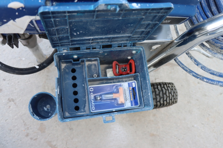 1033796-9 Paint Sprayer Graco Ultra Max 795 Pro Ccntractor "New Serviced"