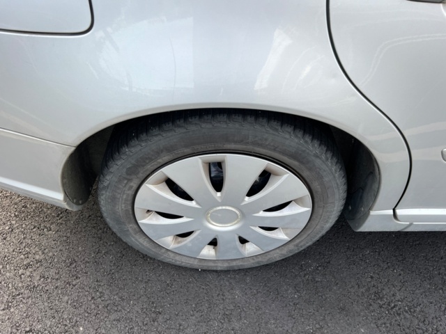 237732-15 Volvo V50 D2 - 2011