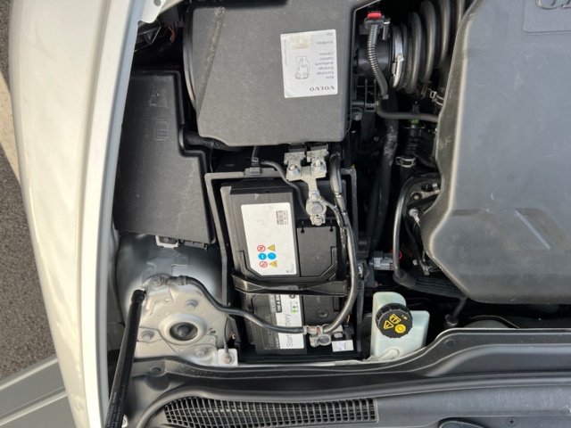 237732-26 Volvo V50 D2 - 2011