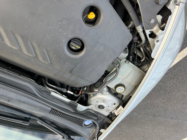 237732-27 Volvo V50 D2 - 2011