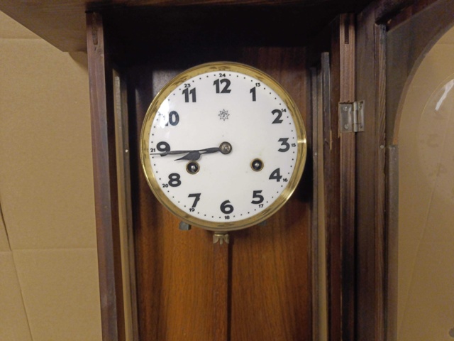 999951-7 Wall clock Junghans with pendulum