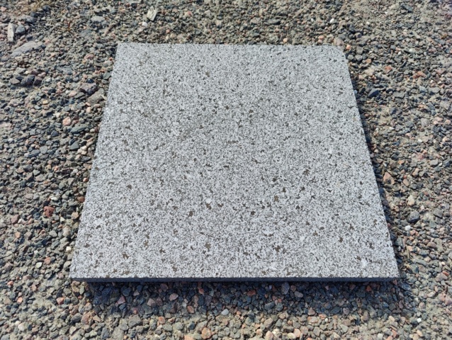 1079908-1 Granite slab Porto Olive gray 400x400x30 10.88 m2