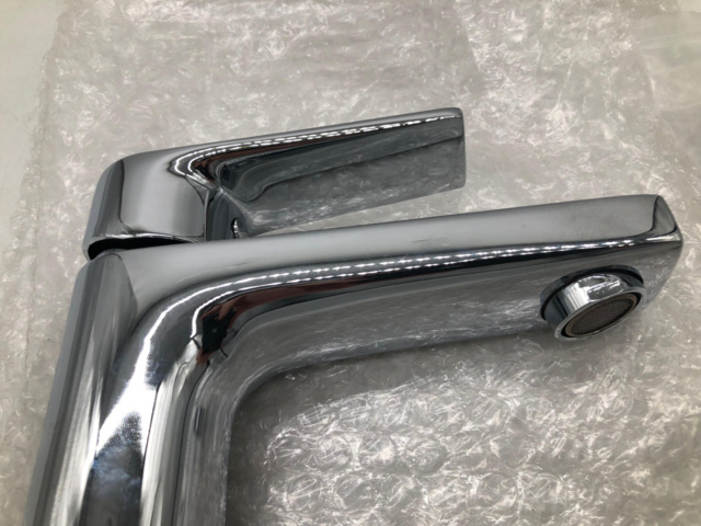 1080011-7 Montoni basin mixer (1238)