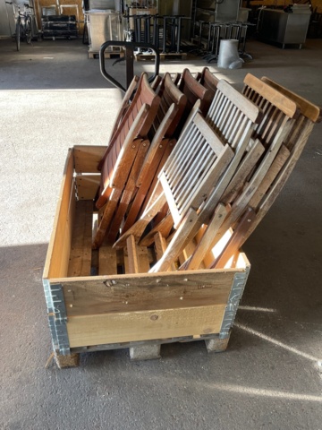 1069123-2 Position chairs from Jutlandia 4 pcs with cushions and 3 folding chairs