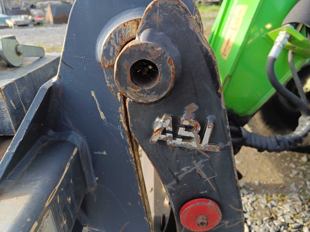 929331-19 Telescopic loader MERLO P28.8TOP - 2014